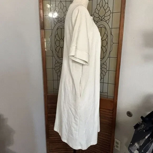 Miss Elaine Waffle Knit Button Snap Embroidered Medium Length Robe Size M - Picture 4 of 16